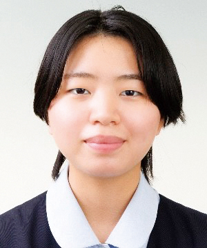 山内 真理子